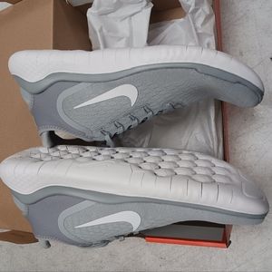 Nike Free Run 2018 Size 13 Wolf Grey
